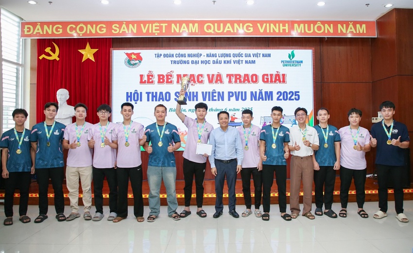 Sôi động Hội thao Sinh viên PVU 2025: Dấu ấn tuổi trẻ, gắn kết và phát triển toàn diện