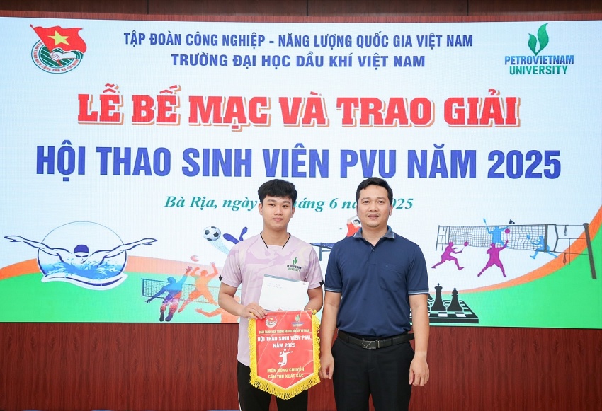 Sôi động Hội thao Sinh viên PVU 2025: Dấu ấn tuổi trẻ, gắn kết và phát triển toàn diện