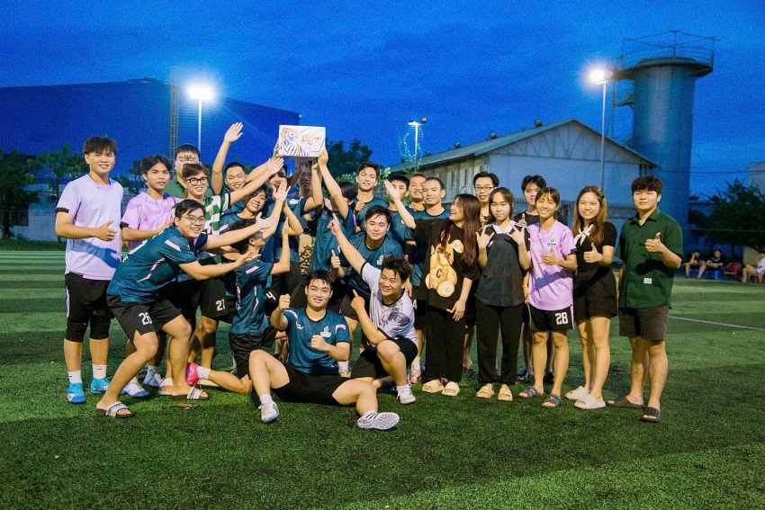 Sôi động Hội thao Sinh viên PVU 2025: Dấu ấn tuổi trẻ, gắn kết và phát triển toàn diện Sôi động Hội thao Sinh viên PVU 2025: Dấu ấn tuổi trẻ, gắn kết và phát triển toàn diện