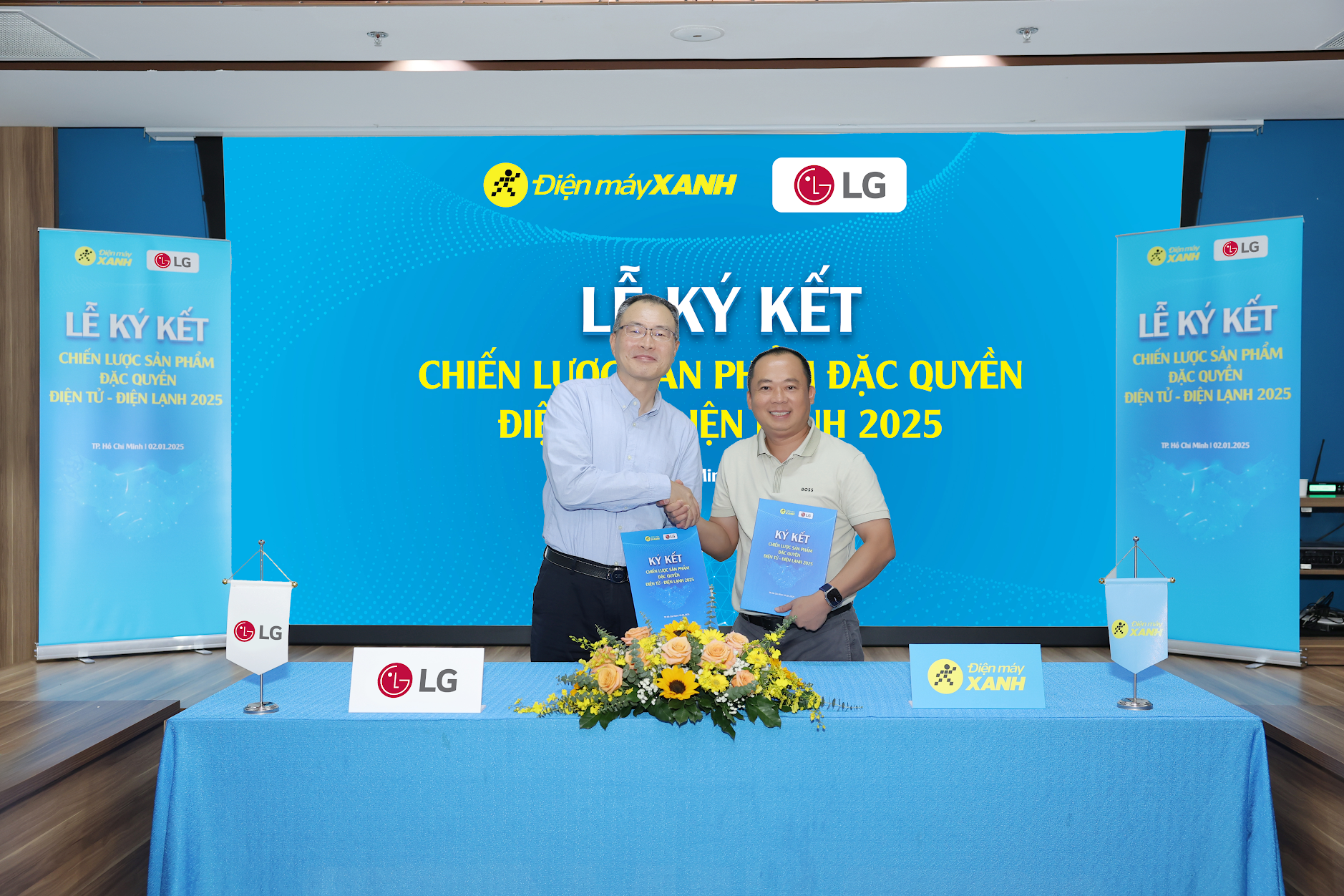 LG bắt tay Điện Máy Xanh ‘phủ kín’ LG NanoCell AI 2025 khắp 2.000 cửa hàng - Ảnh 1. LG bắt tay Điện Máy Xanh ‘phủ kín’ LG NanoCell AI 2025 khắp 2.000 cửa hàng - Ảnh 1.