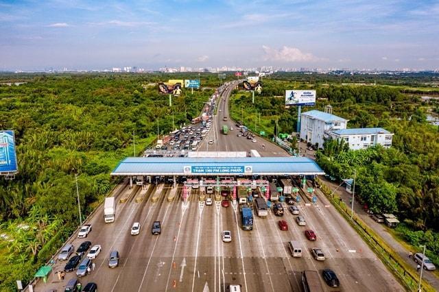Hơn 123 nghìn phương tiện hết tiền trong tài khoản ETC vẫn di chuyển vào các tuyến cao tốc do VEC quản lý, khai tác. Ảnh minh họa.