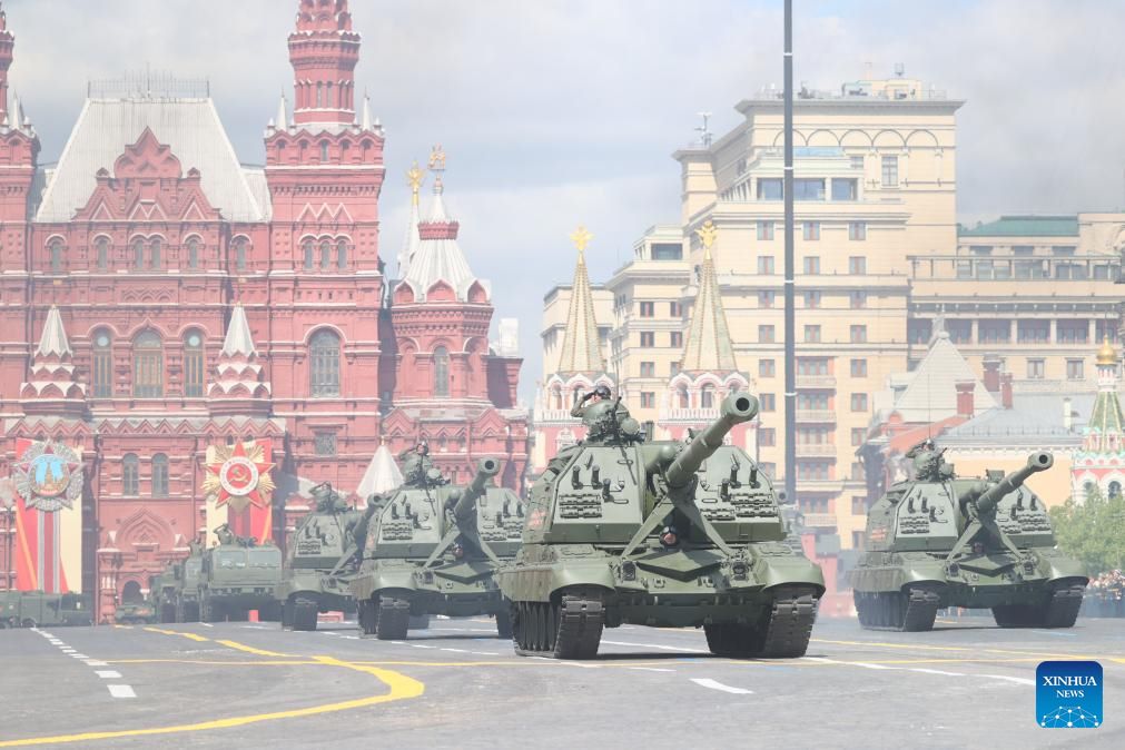 Xe tăng Nga duyệt binh tại Mátxcơva, ngày 9.5.2025. Ảnh: Xinhua