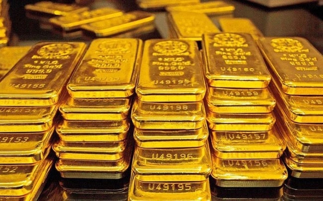 Giá vàng ngày 8/7/2025: Giá vàng chịu áp lực cao từ đồng USD