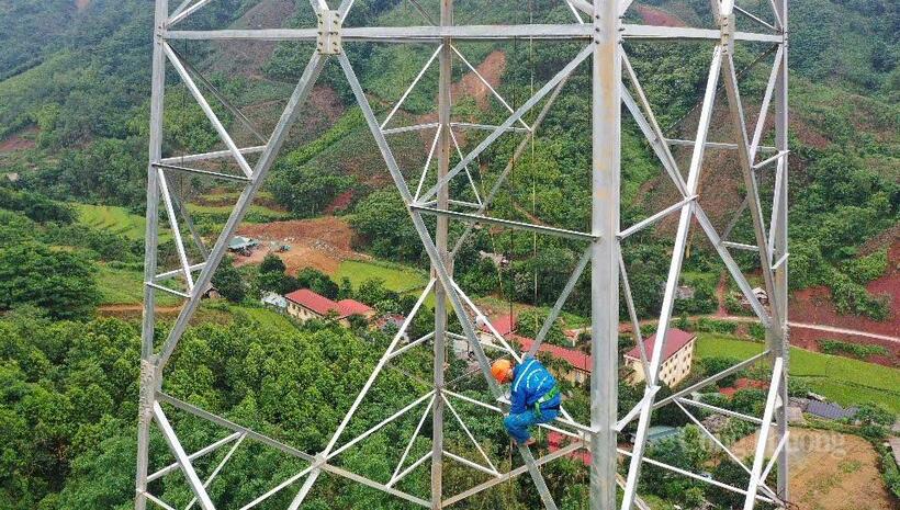Thi công dự án đường dây 500kV Lào Cai - Vĩnh Yên