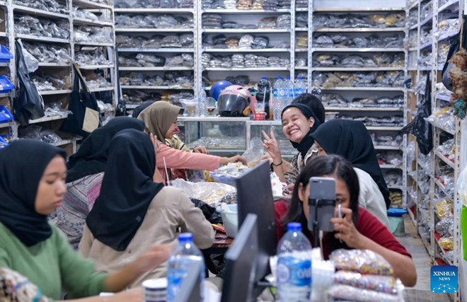 Ông Trump công bố thỏa thuận thương mại với Indonesia, thuế suất 19%