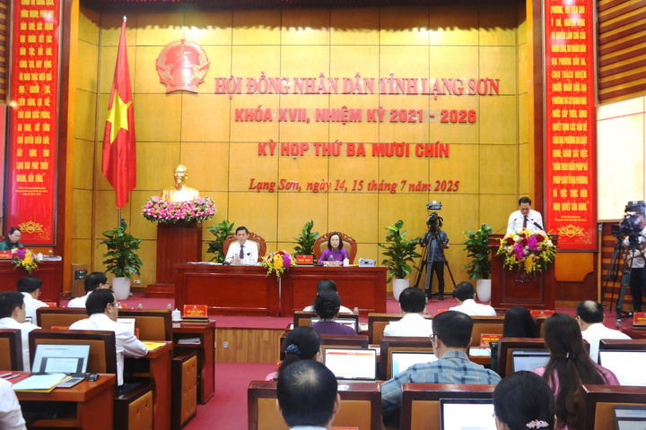 Kỳ họp thứ 39 Hội đồng nhân dân tỉnh Lạng Sơn khóa XVII (nhiệm kỳ 2021-2026)