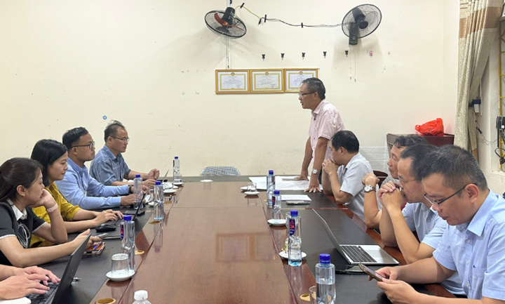 Lãnh đạo EVNNPT làm việc với chính quyền xã Mường Than về Dự án lắp máy biến áp thứ 3 Trạm biến áp 220kV Than Uyên