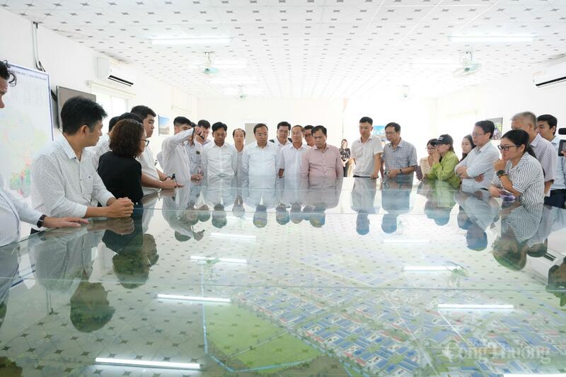 Dự án được thực hiện trên diện tích 28,06ha đất liền và 111,7ha mặt nước tại xã Cà Ná (tỉnh Khánh Hòa)