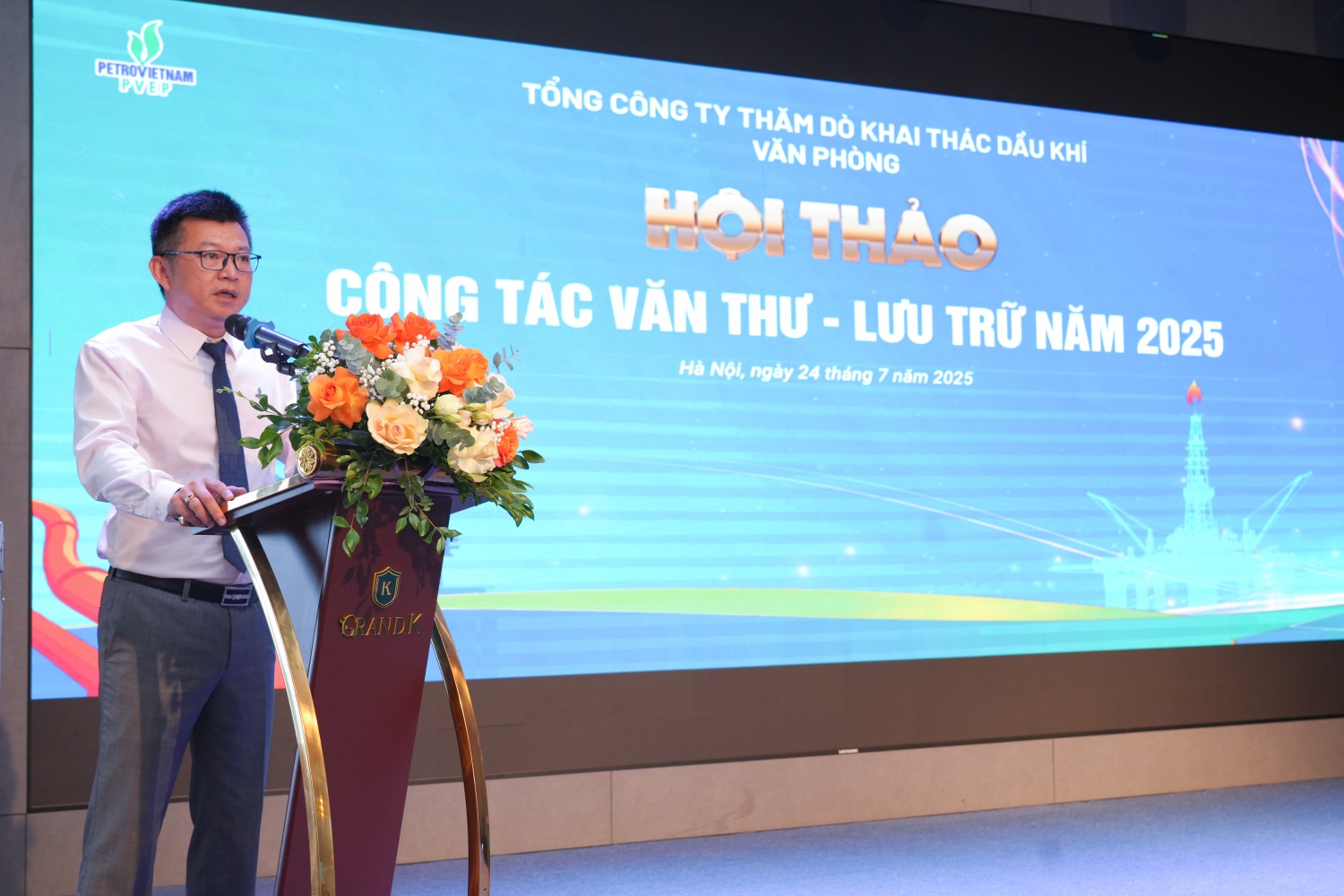 Đẩy mạnh công tác lưu trữ số hoá tài liệu, văn thư tại PVEP