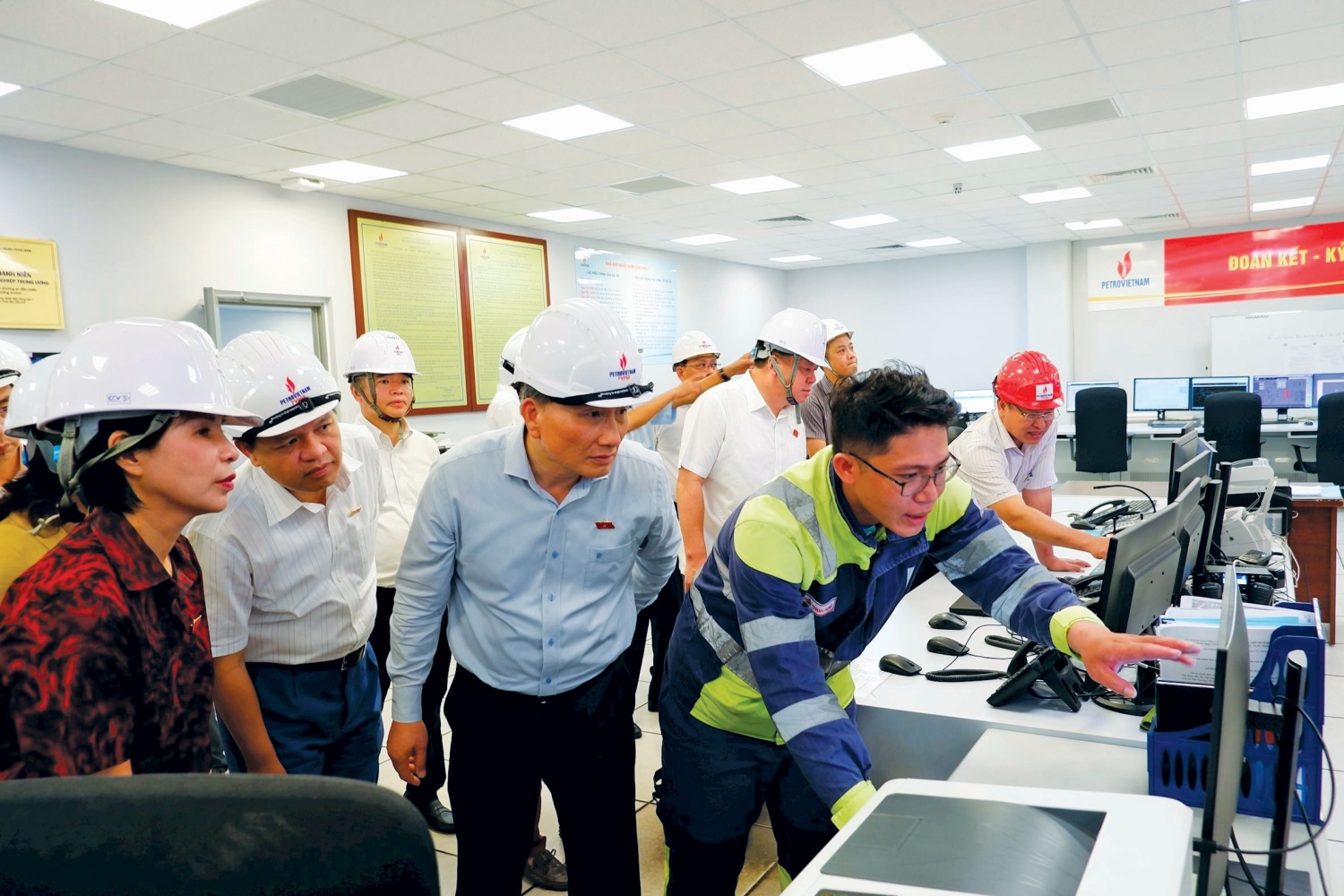 NMNĐ Sông Hậu 1: Nỗ lực đảm bảo an toàn môi trường