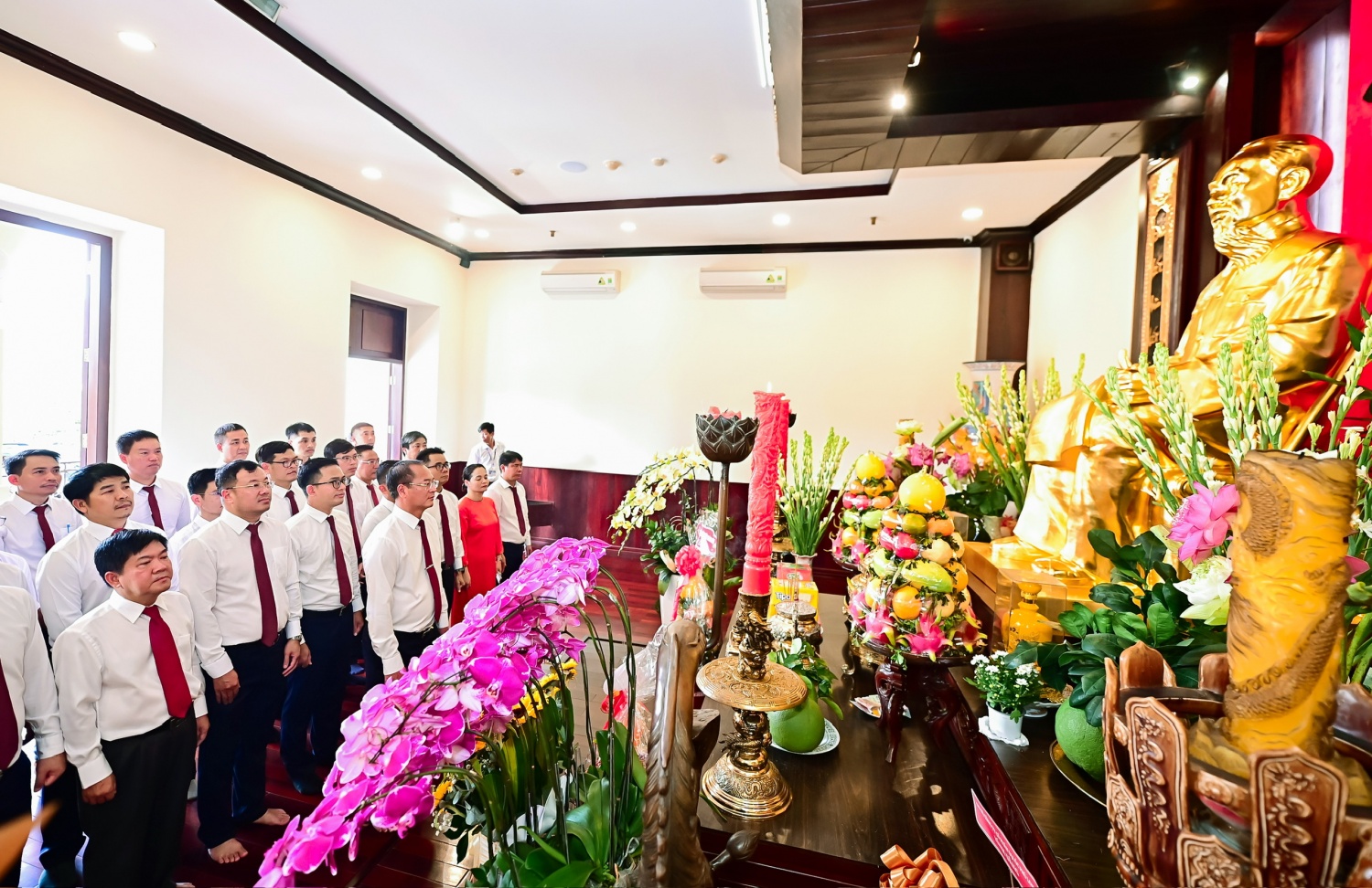 Chi bộ PVPMB tổ chức sinh hoạt chính trị chuyên đề và kết nạp đảng viên mới Chi bộ PVPMB tổ chức sinh hoạt chính trị chuyên đề và kết nạp đảng viên mới