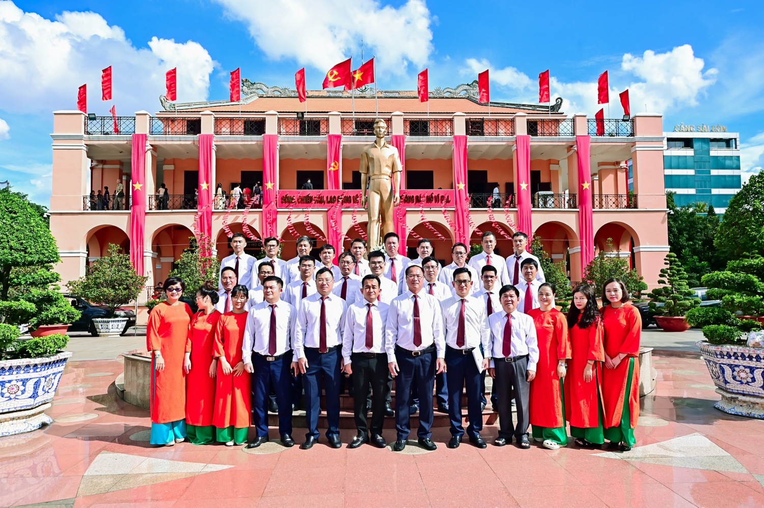 Chi bộ PVPMB tổ chức sinh hoạt chính trị chuyên đề và kết nạp đảng viên mới Chi bộ PVPMB tổ chức sinh hoạt chính trị chuyên đề và kết nạp đảng viên mới