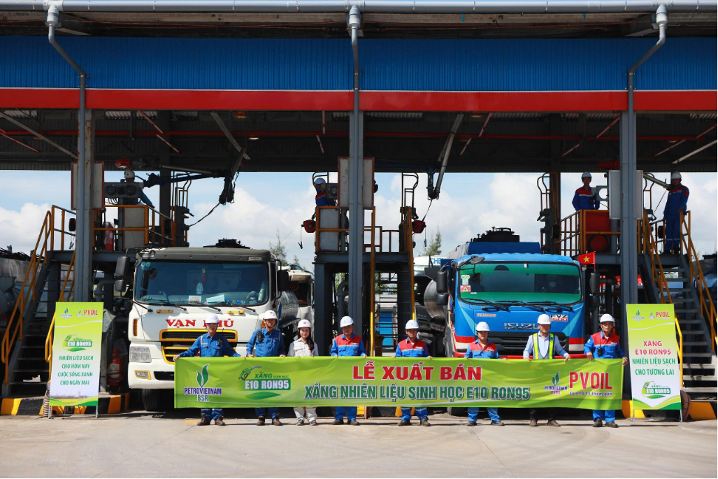 BSR xuất bán lô xăng sinh học E10 RON95 đầu tiên ra thị trường BSR xuất bán lô xăng sinh học E10 RON95 đầu tiên ra thị trường