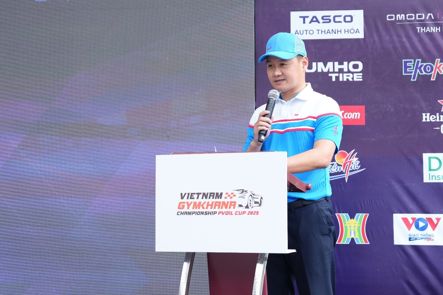 Ông Lê Trung Hưng – Phó Tổng Giám đốc PVOIL phát biểu tại Lễ khai mạc Ông Lê Trung Hưng – Phó Tổng Giám đốc PVOIL phát biểu tại Lễ khai mạc