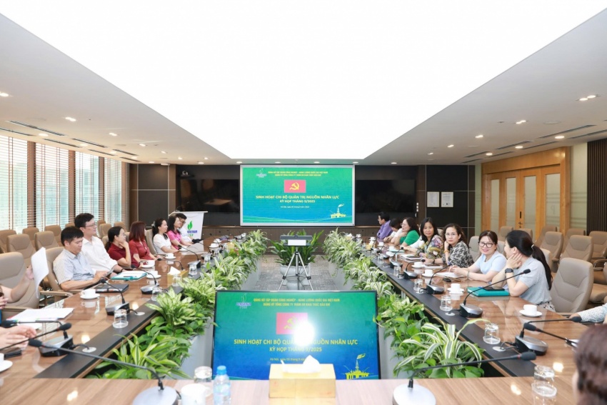 Đảng bộ PVEP tổ chức sinh hoạt chi bộ đồng loạt, tạo khí thế thi đua sôi nổi Đảng bộ PVEP tổ chức sinh hoạt chi bộ đồng loạt, tạo khí thế thi đua sôi nổi