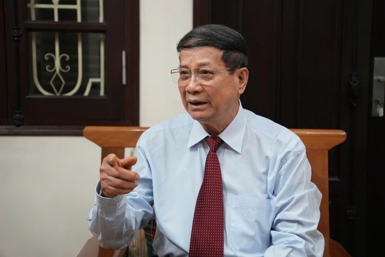 PGS.TS Ngô Trí Long: Nghị quyết 70-NQ/TW - Bước ngoặt chính sách cho an ninh năng lượng PGS.TS Ngô Trí Long: Nghị quyết 70-NQ/TW - Bước ngoặt chính sách cho an ninh năng lượng