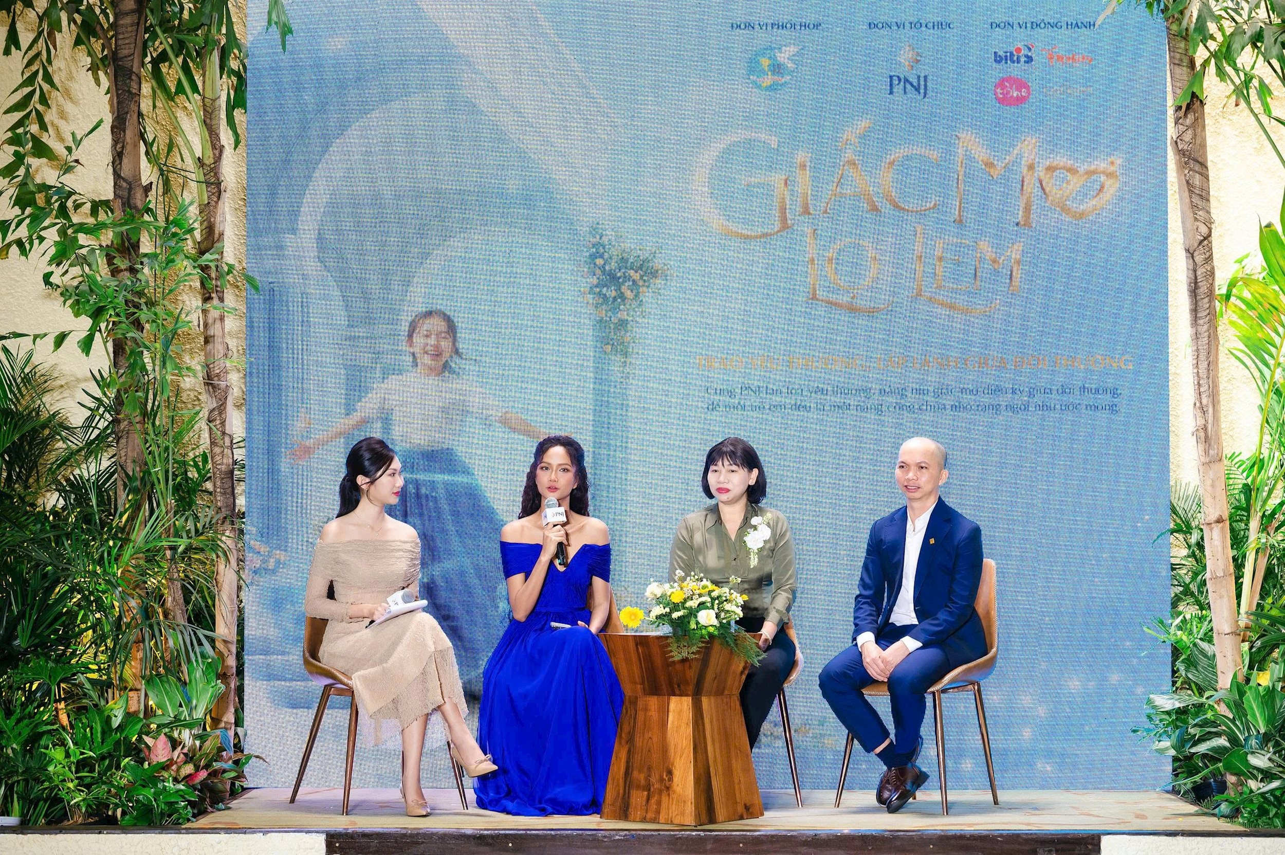 4-Hoạt động CSR-PNJ