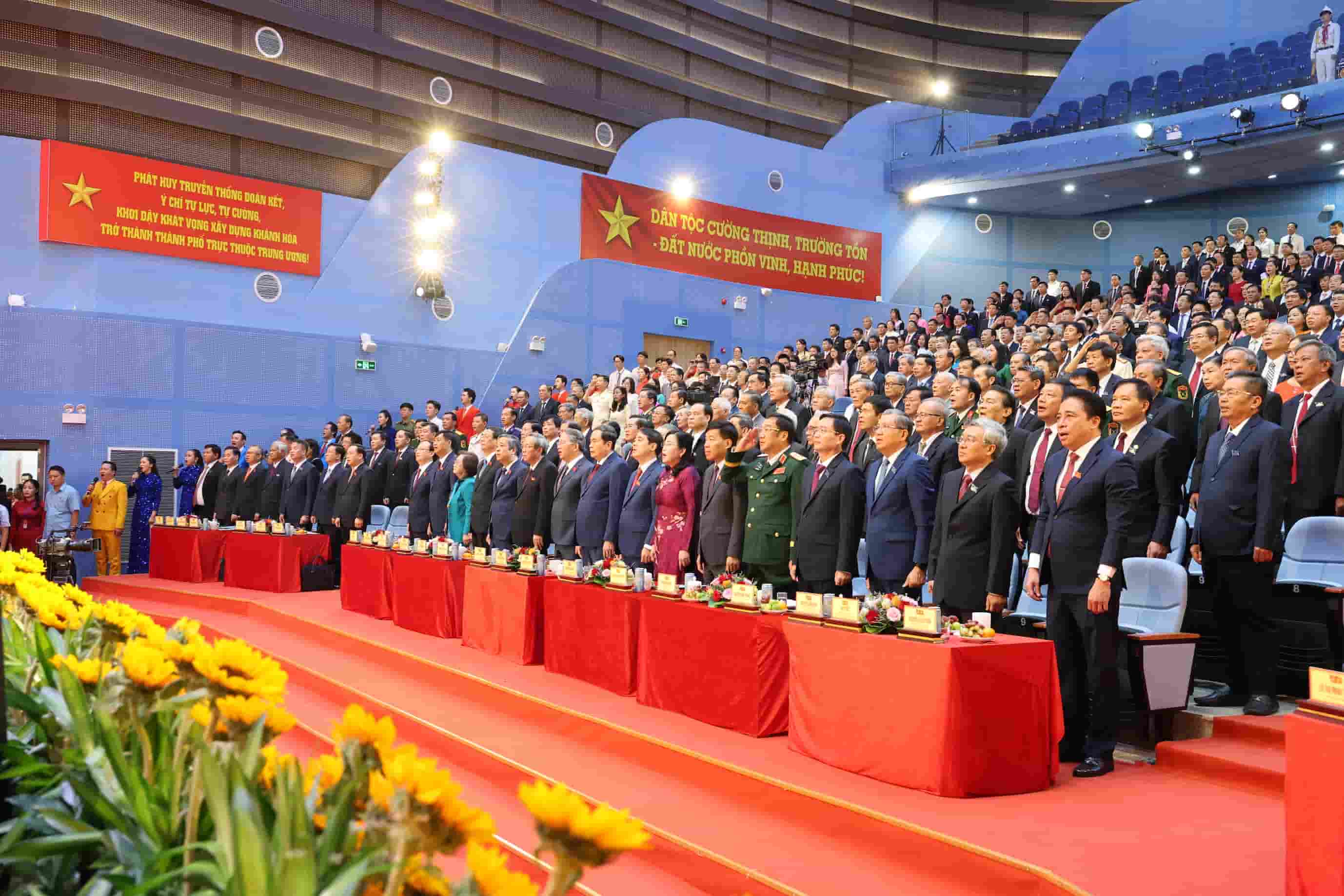 Toàn cảnh ngày khai mạc Đại hội. Ảnh: Hữu Long