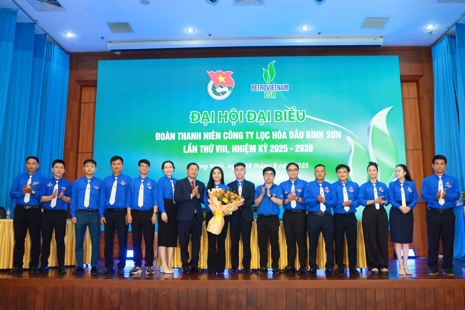Ban Chấp hành Đoàn Thanh niên BSR khóa VIII, nhiệm kỳ 2025 - 2030 ra mắt Đại hội. Ban Chấp hành Đoàn Thanh niên BSR khóa VIII, nhiệm kỳ 2025 - 2030 ra mắt Đại hội.