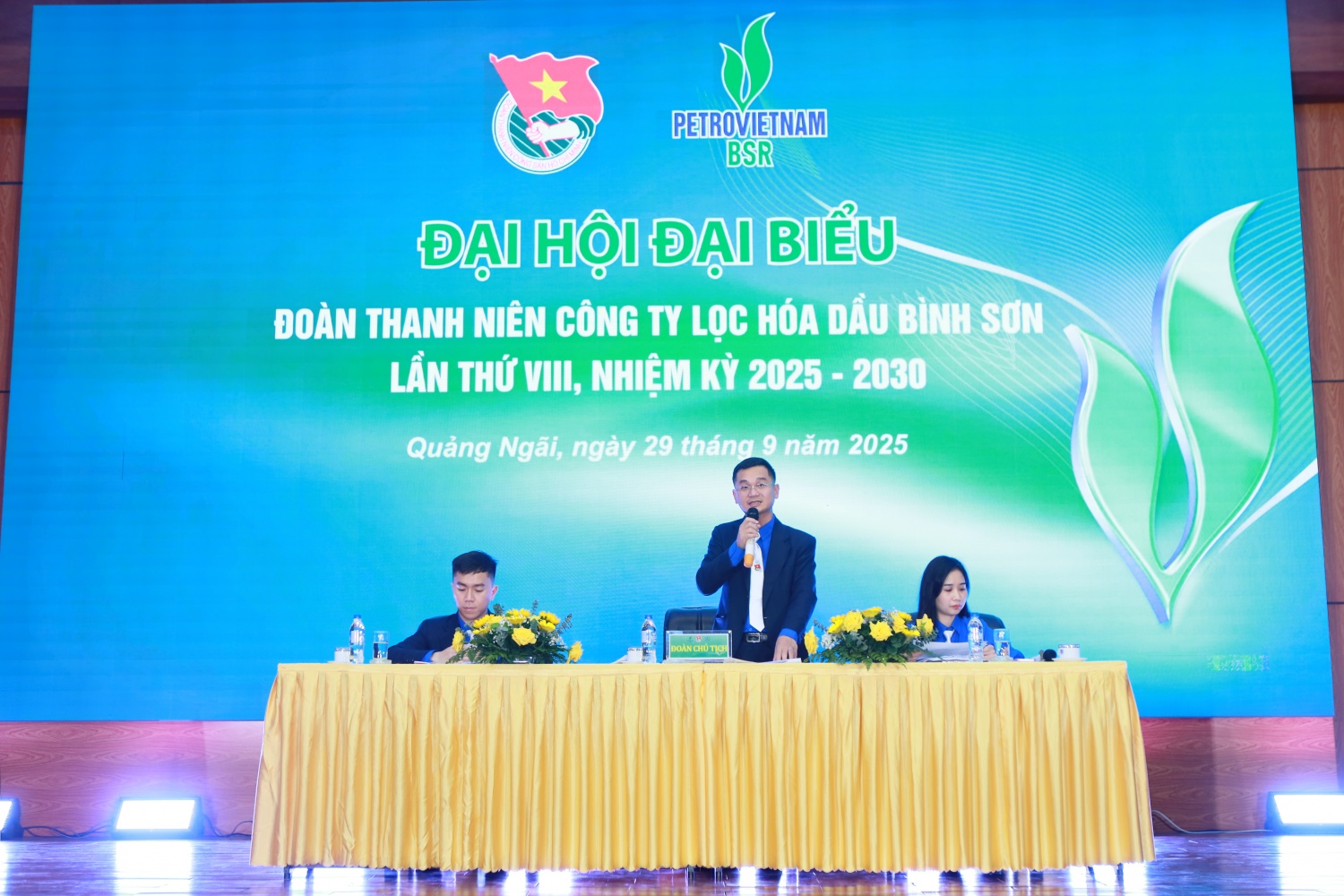 Đoàn Chủ tịch điều hành Đại hội. Đoàn Chủ tịch điều hành Đại hội.