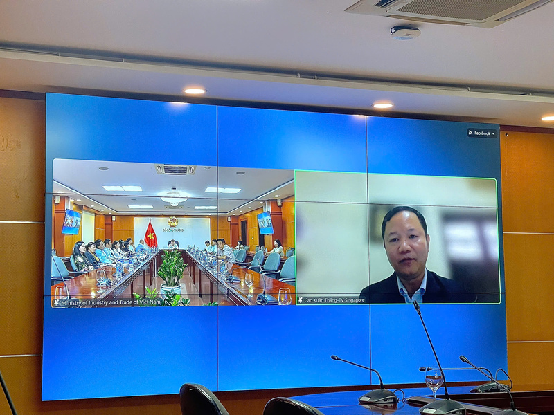 Ông Cao Xuân Thắng, Tham tán thương mại tại Singapore nhấn mạnh, vai trò của nền tảng số trong điều hành và hỗ trợ doanh nghiệp.