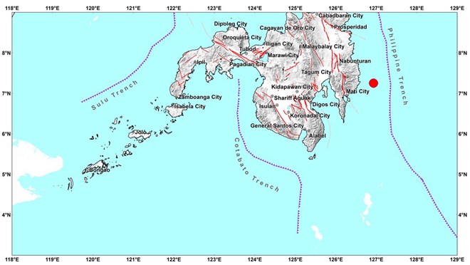 Một vùng rộng lớn bị ảnh hưởng bởi động đất mạnh ngoài khơi Philippines