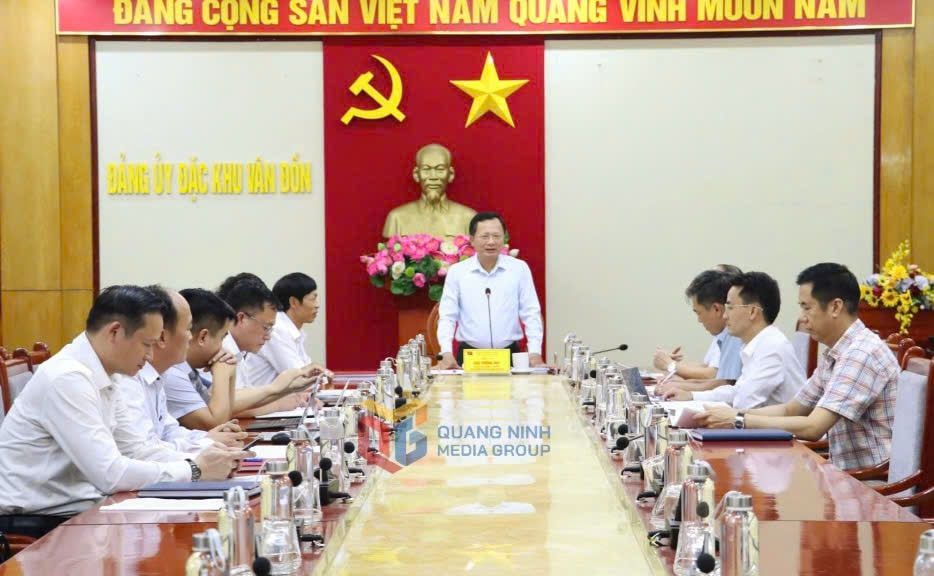 anh-1-khu-kinh-te-the-he-moi-van-don.jpg