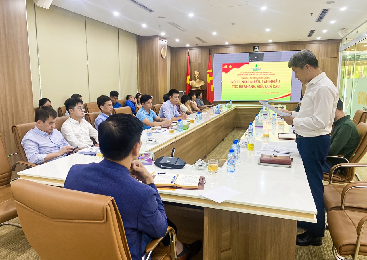 Toàn cảnh buổi sinh hoạt. Toàn cảnh buổi sinh hoạt.