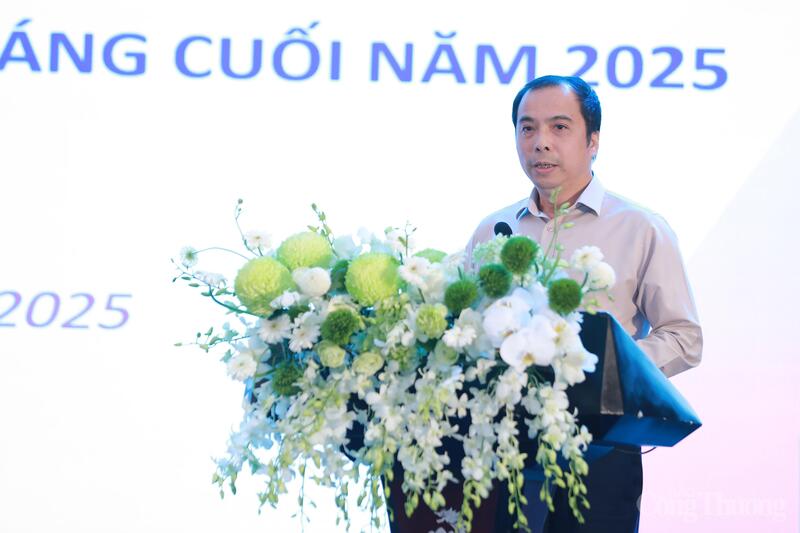 Phó Tổng giám đốc EVN Ngô Sơn Hải phát biểu tại hội nghị.