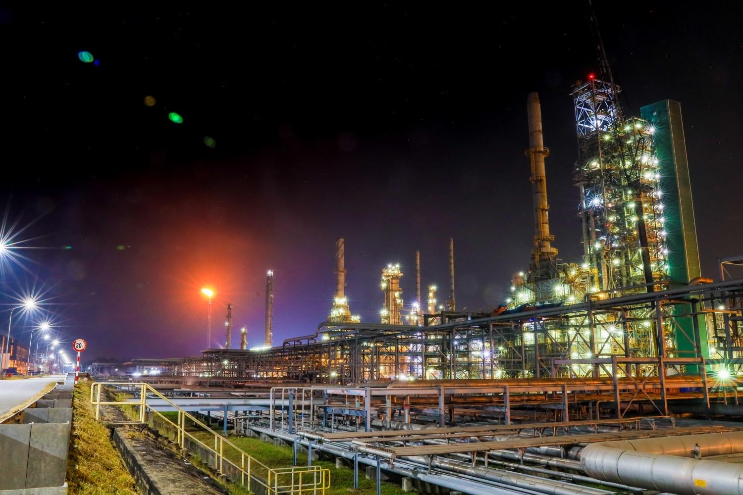 Nhà máy lọc dầu Dung Quất, nơi sản xuất thành công nhiên liệu đặc chủng phục vụ quốc phòng BSR phối hợp cùng Sở KH&CN Quảng Ngãi thúc đẩy đổi mới sáng tạo