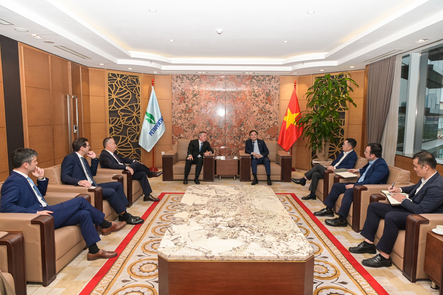 Toàn cảnh buổi làm việc Toàn cảnh buổi làm việc