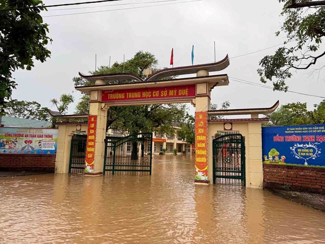 Hà Tĩnh vẫn còn 12.207 học sinh phải nghỉ học do mưa lũ