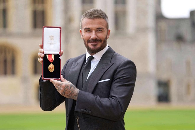 David Beckham được phong tước Hiệp sĩ. Ảnh: AFP