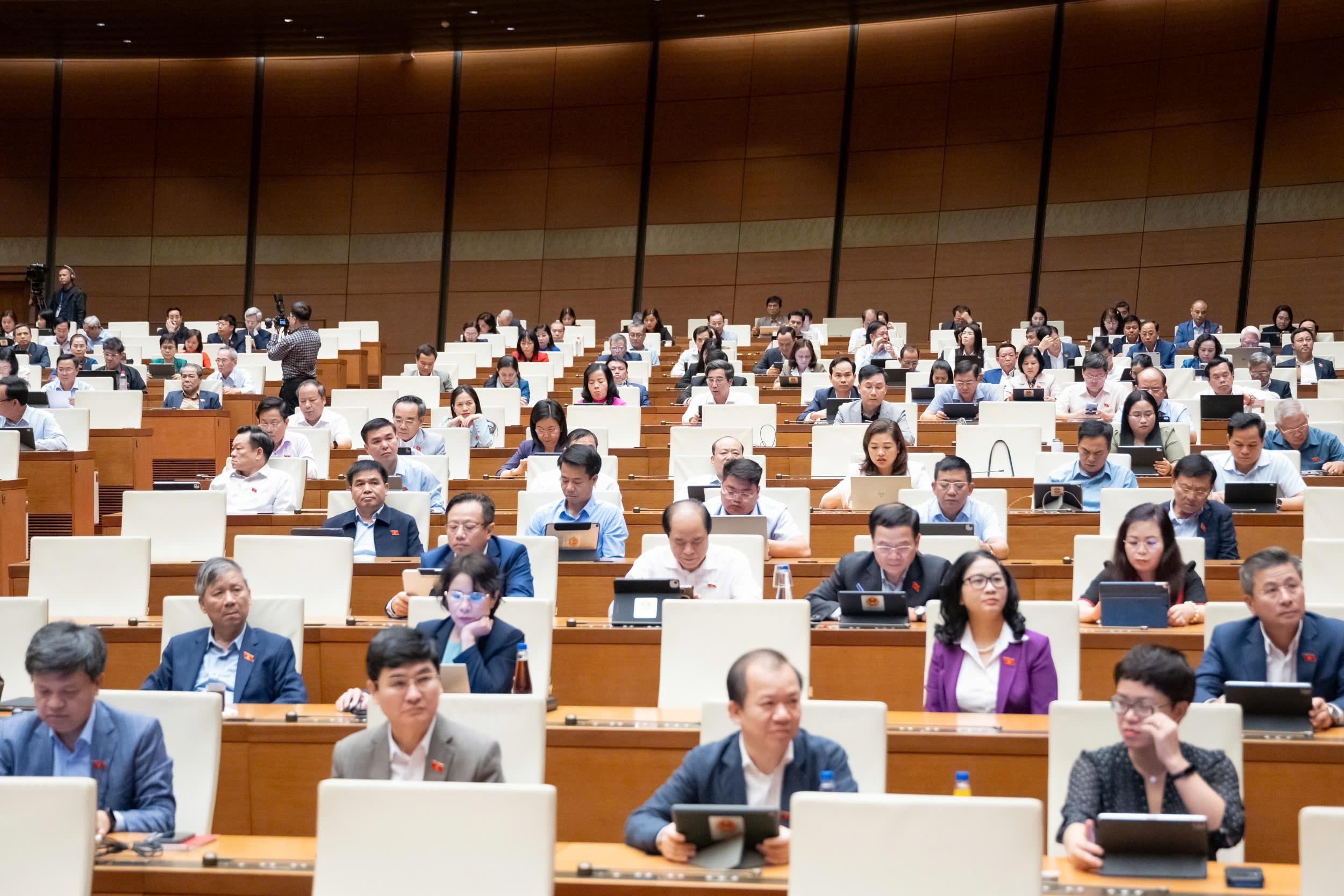 Các đại biểu tham dự Phiên thảo luận.