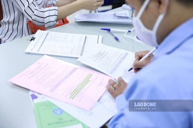 Thủ tục xin xác nhận không hưởng lương hưu để giảm trừ gia cảnh. Ảnh: Hải Nguyễn