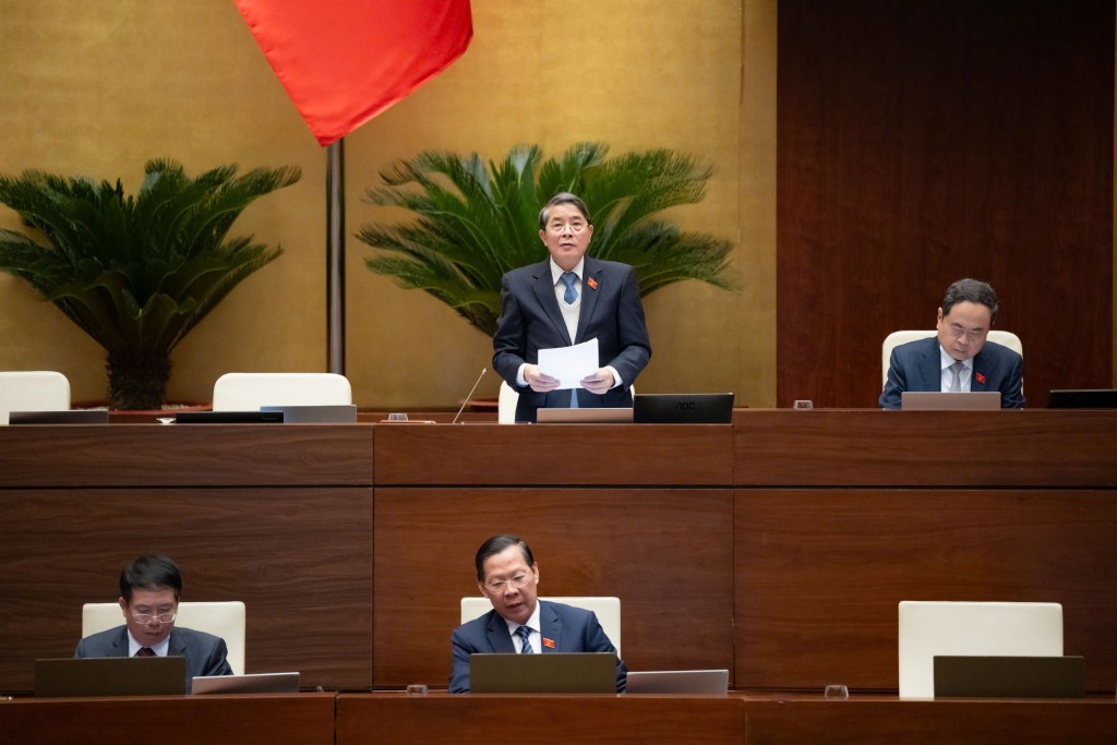 Phó Chủ tịch Quốc hội Nguyễn Đức Hải điều hành