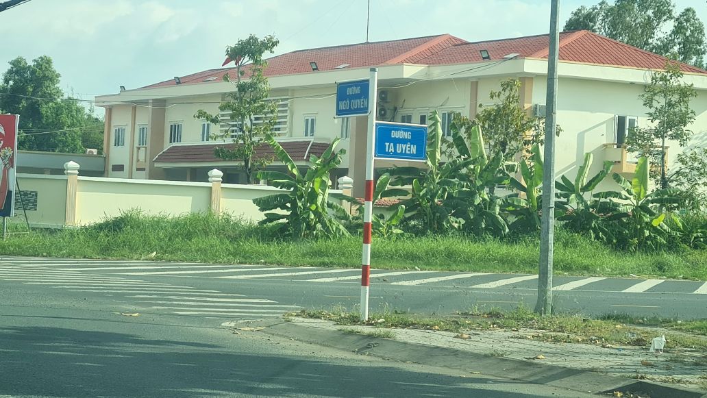 Đường Ngô Quyền, Cà Mau có mức giá hơn 65 triệu đồng/m2 tuỳ đoạn. Ảnh: Nhật Hồ