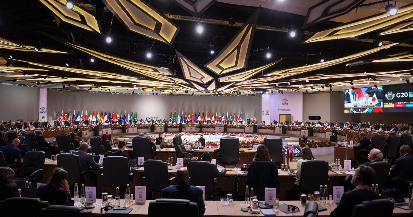 Screenshot 2025-12-05 003413