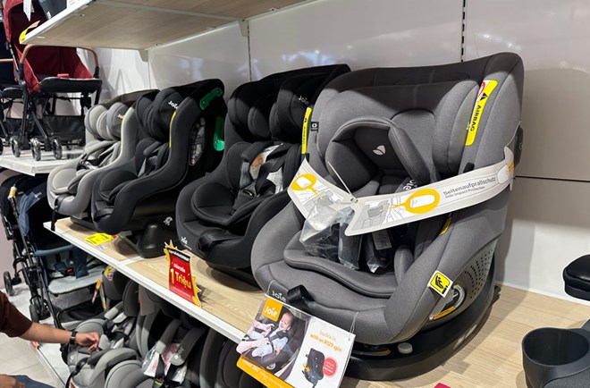 Xe kinh doanh chở khách không cần trang bị ghế trẻ em