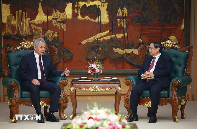 Thủ tướng Chính phủ Phạm Minh Chính tiếp Thư ký Hội đồng An ninh Liên bang Nga Sergey Shoigu. Ảnh: TTXVN
