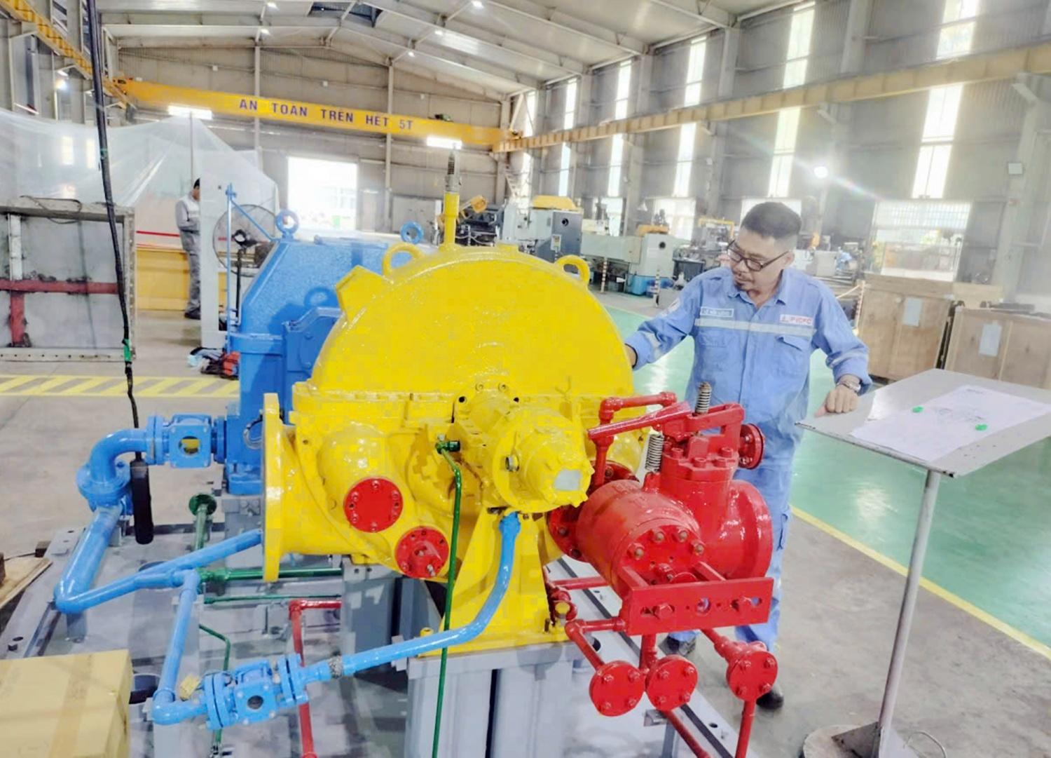 Người cựu binh bền bỉ với những sáng kiến ở Nhà máy Đạm Cà Mau Người cựu binh bền bỉ với những sáng kiến ở Nhà máy Đạm Cà Mau