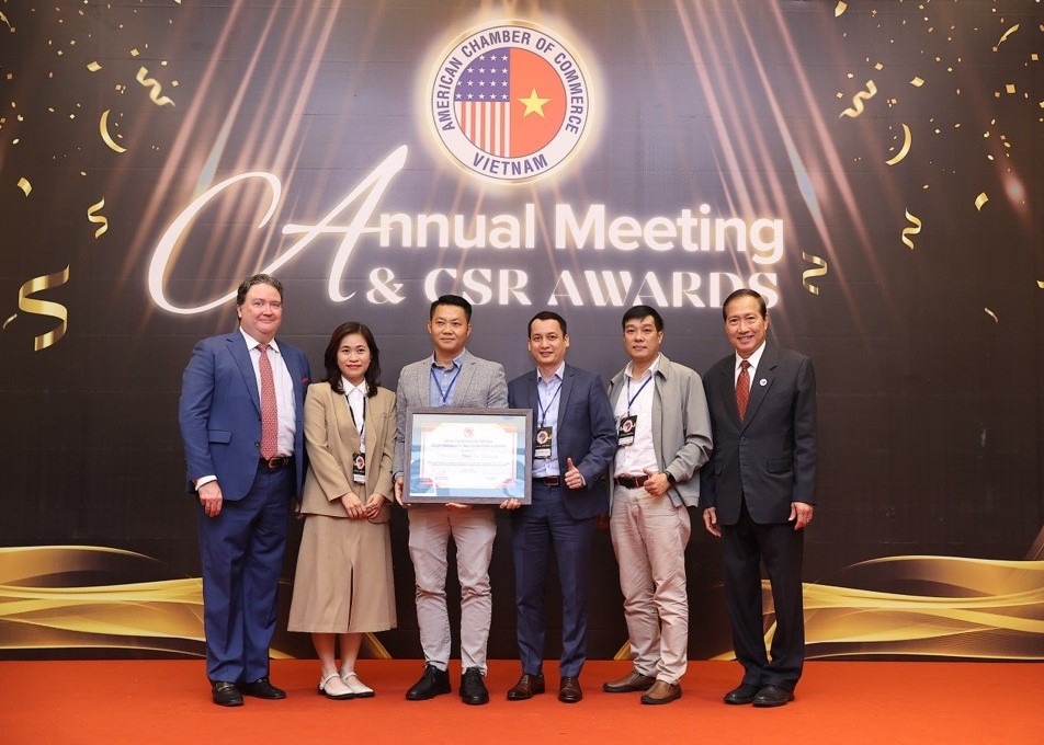 Mondelez Kinh Đô lần thứ tư được vinh danh trong Top 100 CSI 2025 - Ảnh 2. Mondelez Kinh Đô lần thứ tư được vinh danh trong Top 100 CSI 2025 - Ảnh 2.