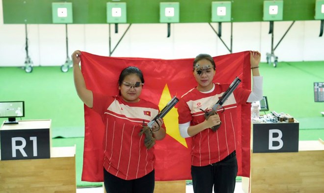 Trịnh Thu Vinh lập kỷ lục SEA Games