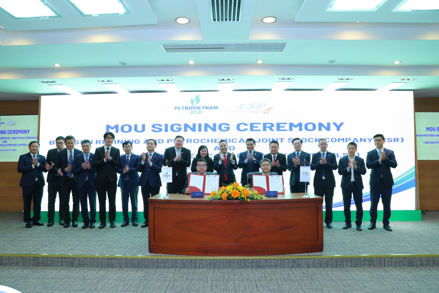 Petrovietnam và SCG mở rộng hợp tác chiến lược trong lĩnh vực công nghiệp – năng lượng