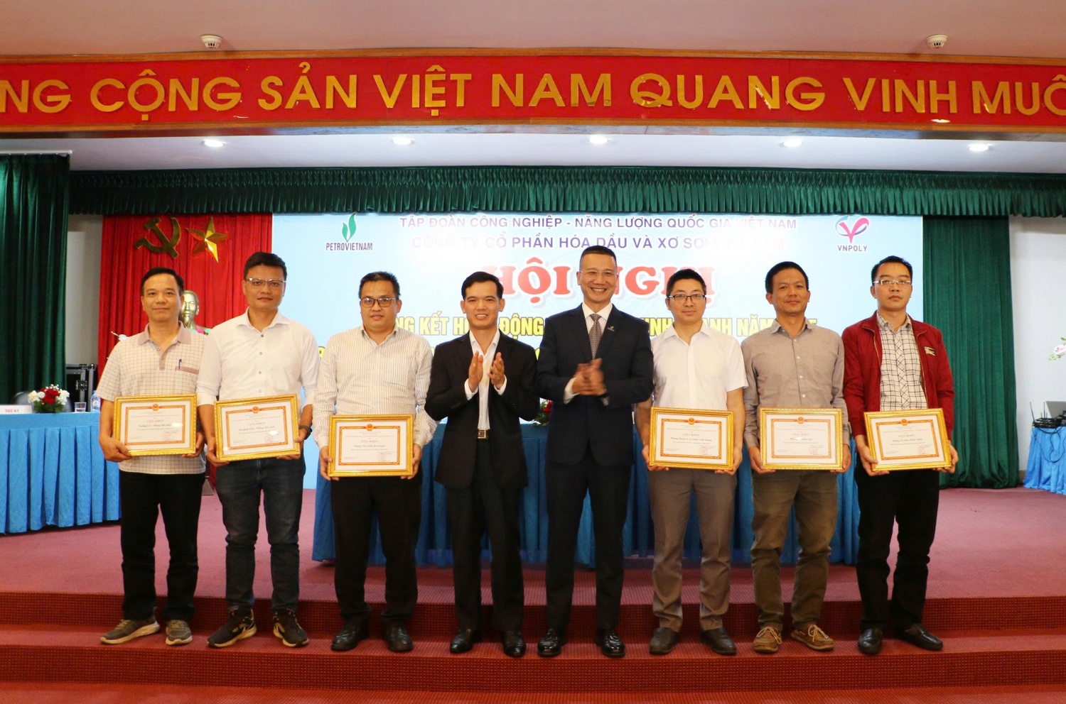 VNPOLY tự tin khôi phục sản xuất kinh doanh VNPOLY tổng kết năm 2025