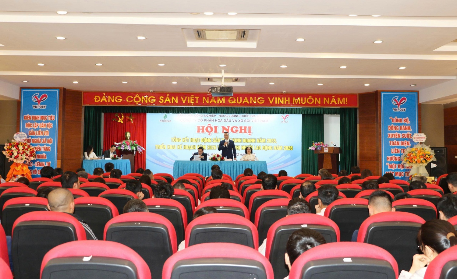 VNPOLY tự tin khôi phục sản xuất kinh doanh VNPOLY tổng kết năm 2025