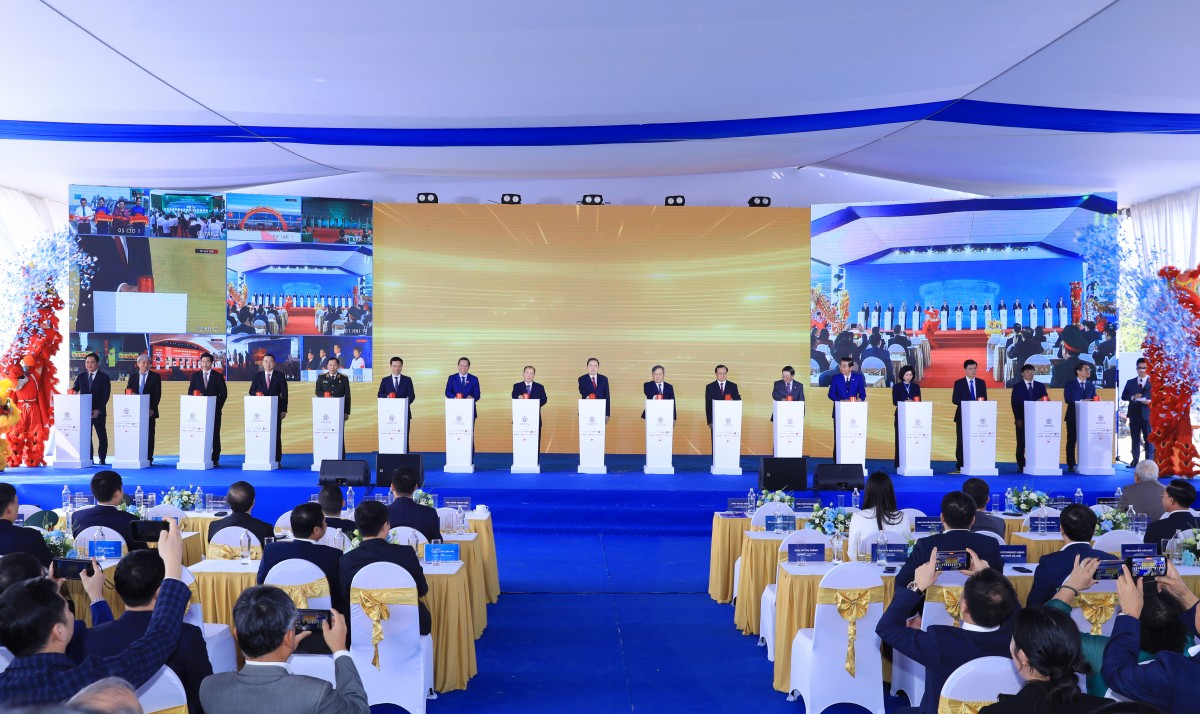 Kỳ tích sông Hồng - Khi doanh nghiệp lớn cùng tham gia kiến tạo tầm nhìn trăm năm