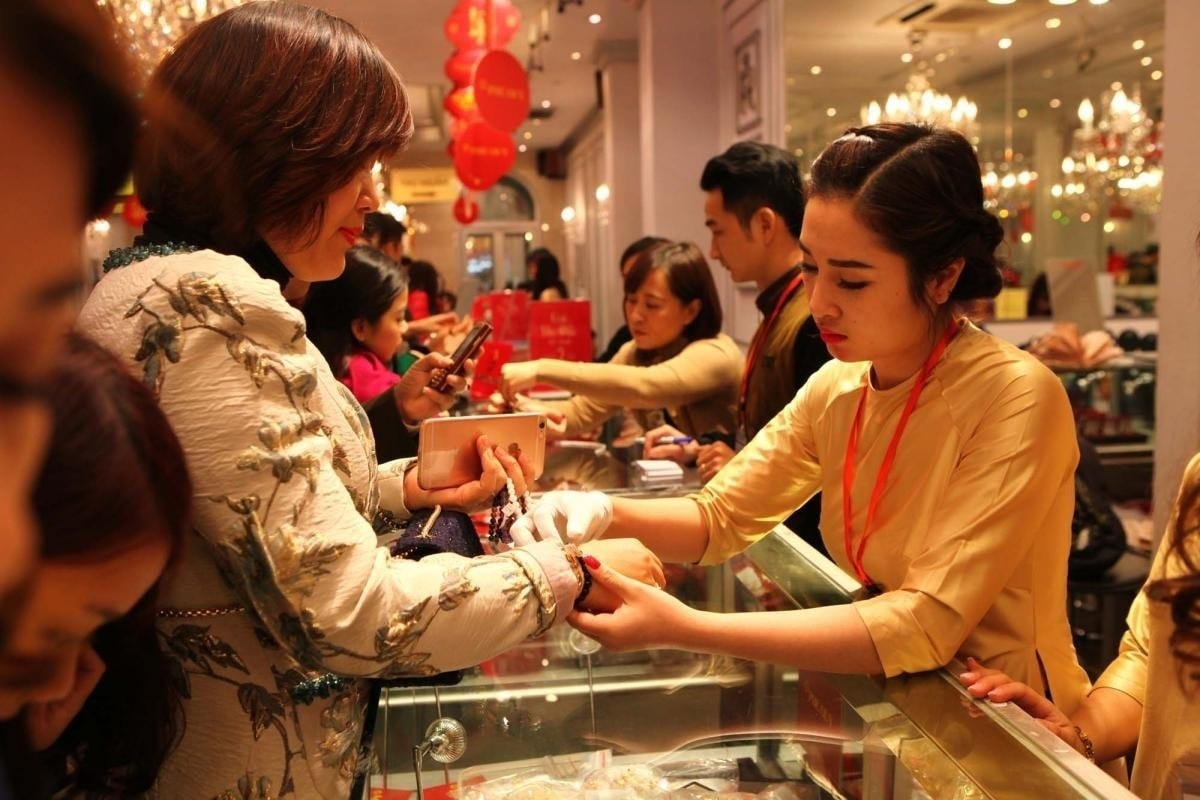 Giá vàng hôm nay 31 12 2025 Giá vàng miếng, vàng nhẫn trong nước và giá vàng thế giới