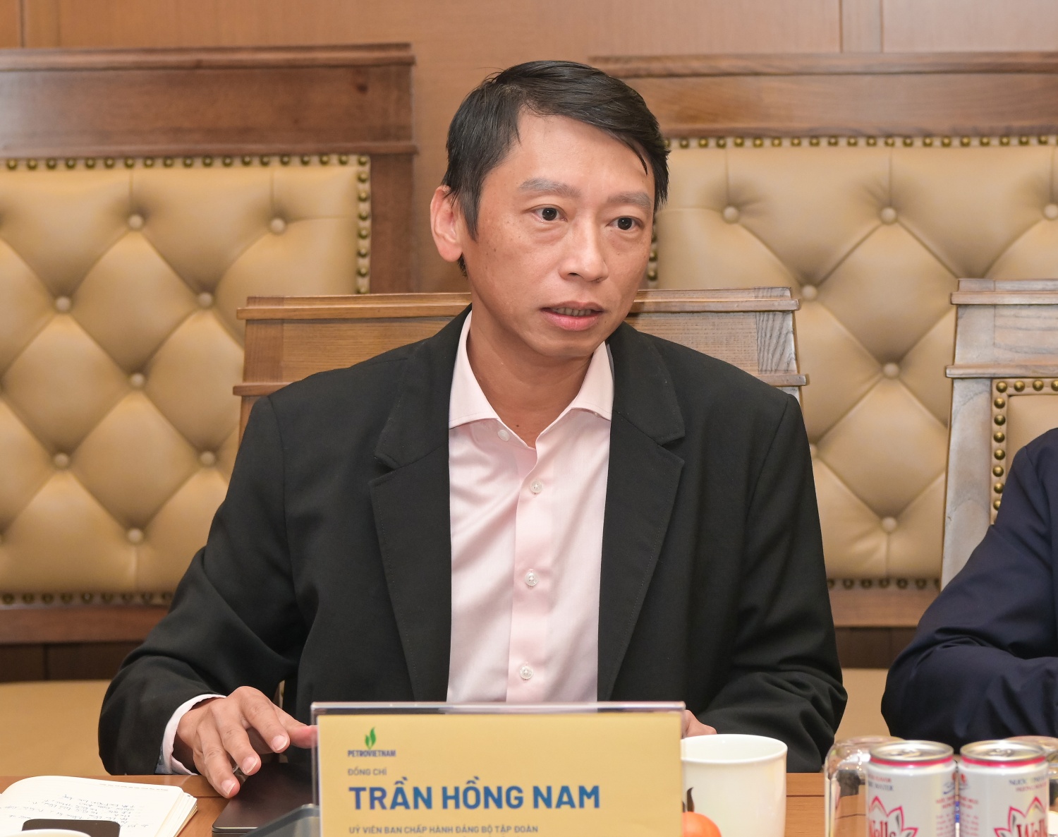 Đảng bộ BMQL&ĐH Petrovietnam hoàn thiện mô hình quản trị, nâng cao hiệu quả điều hành trong năm 2026 Đảng bộ BMQL&ĐH Petrovietnam hoàn thiện mô hình quản trị, nâng cao hiệu quả điều hành trong năm 2026