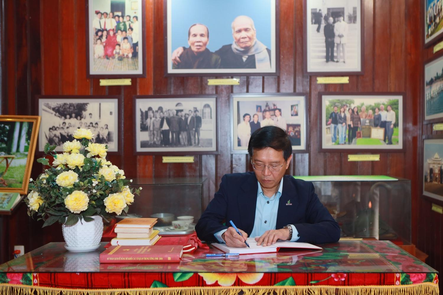 Petrovietnam tổ chức các hoạt động tri ân nhân 116 năm ngày sinh cố Phó Thủ tướng Trần Hữu Dực